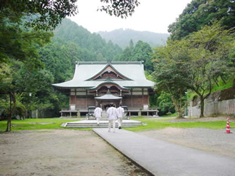 64石鈇山　前神寺