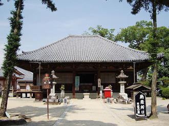 70七宝山　本山寺